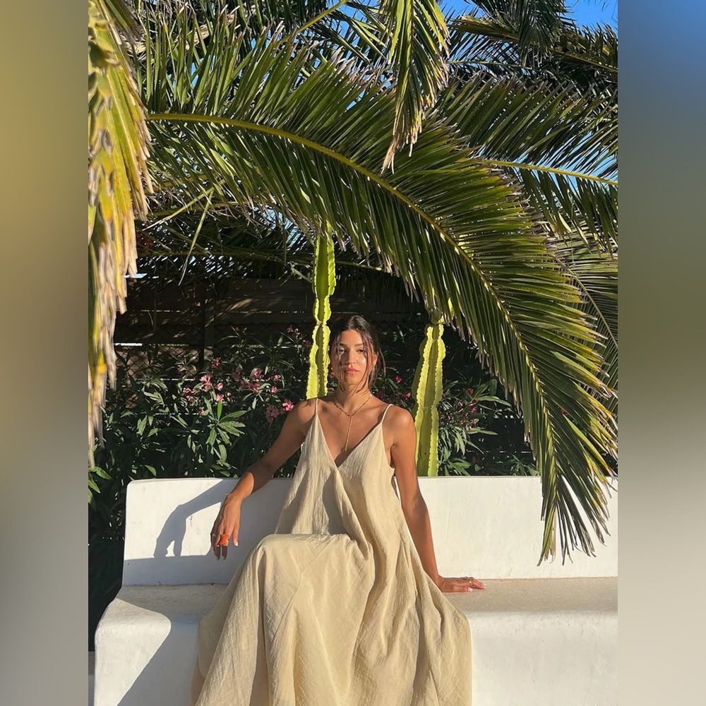 165 Double Layers V-neck Long Dress - Picture 3 of 5
